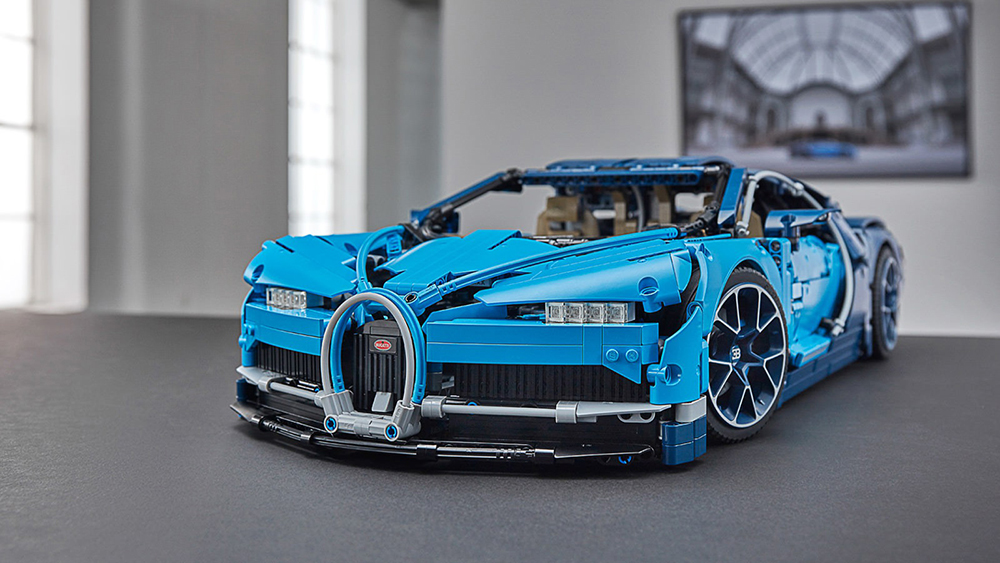 Bugatti-Chiron-2.jpg